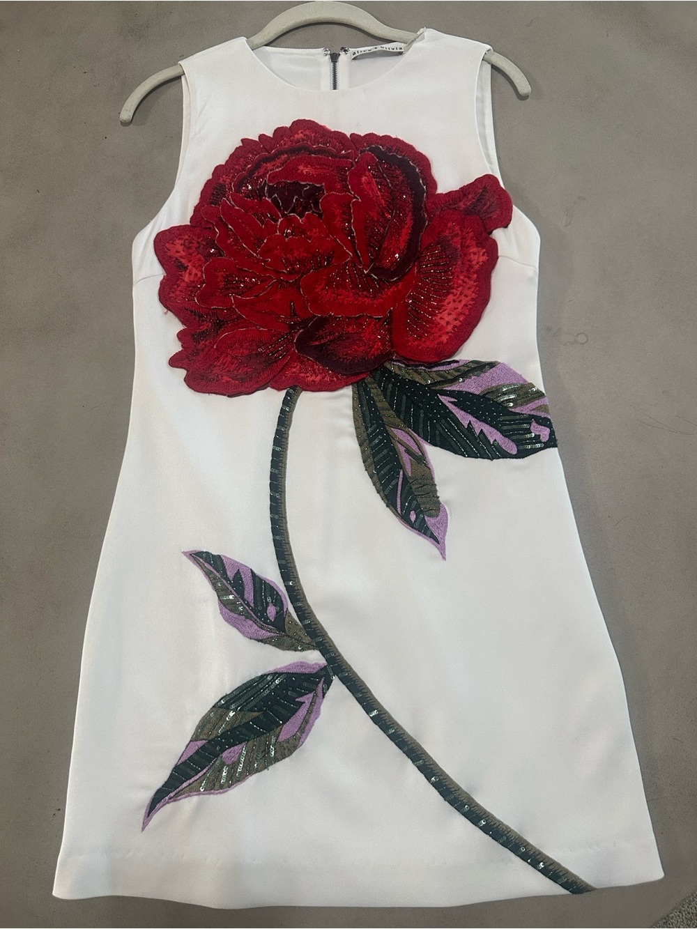 Alice + Olivia White Mini Dress with Red Rose Appliqué - Picture 3 of 4